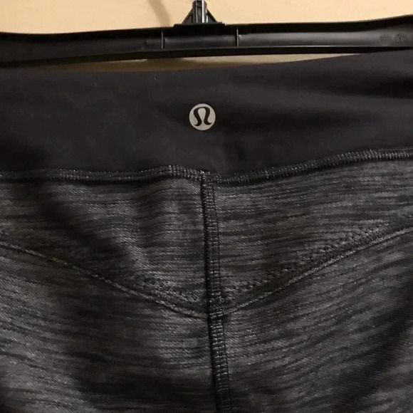 Lululemon Forme Pant Yoga Leggings Pants Women’s Size 10 Heather Grey Black - Picture 6 of 10